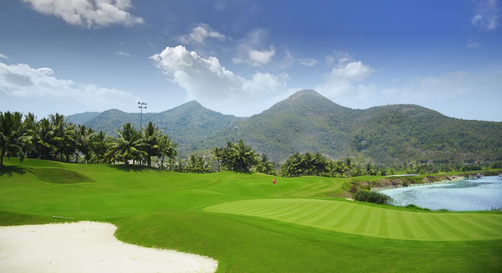Diamond Bay Golf And Villas نها ترانج المظهر الخارجي الصورة